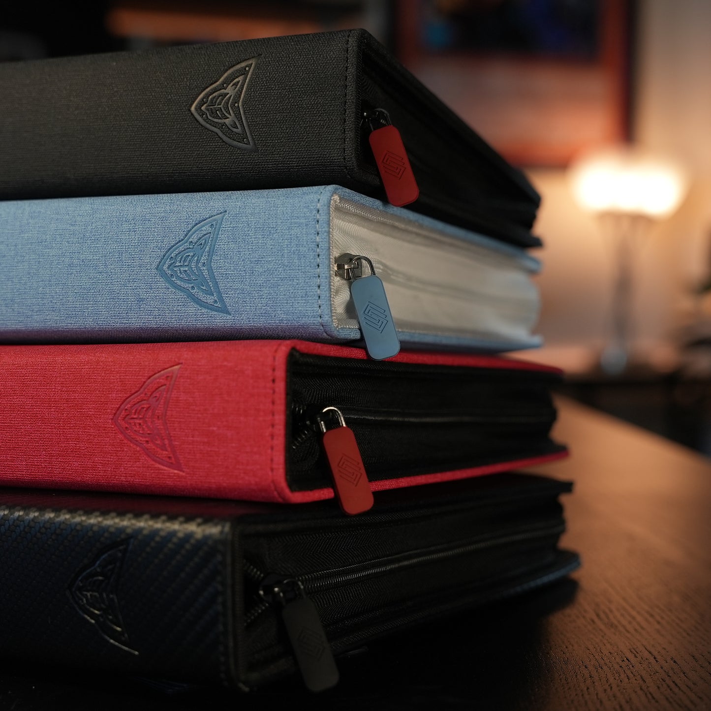 Guardna Card Binder - Alchemical Black