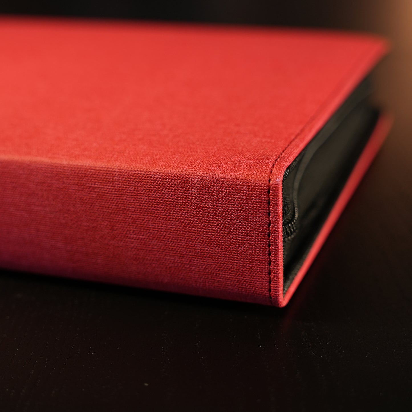Guardna Card Binder - Inferno Red