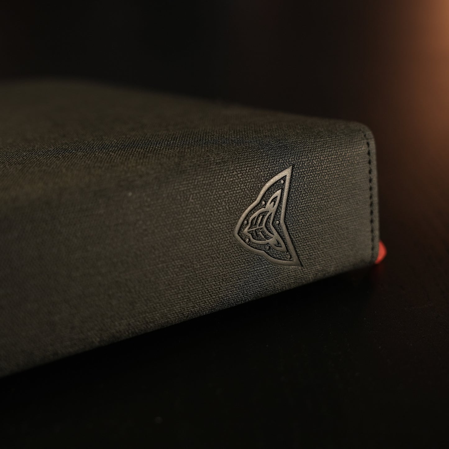 Guardna Card Binder - Alchemical Black